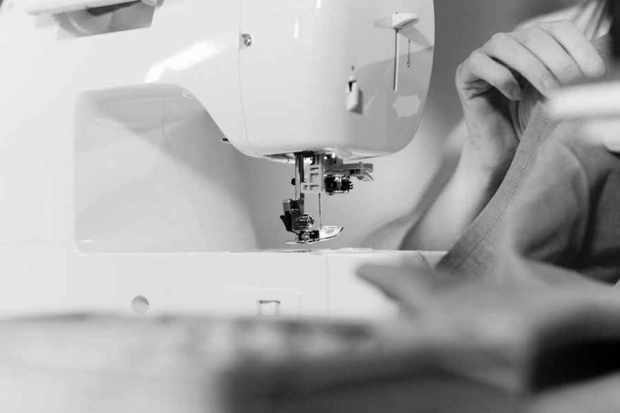 singer handheld sewing machine instruction manual